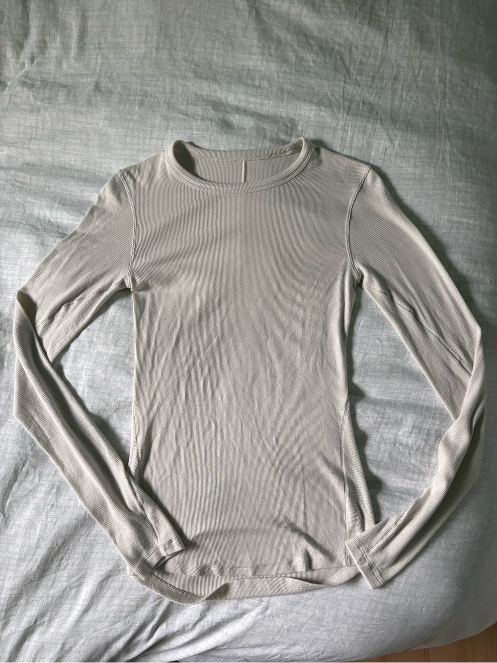 Lululemon Hold tight long sleeve size 4
